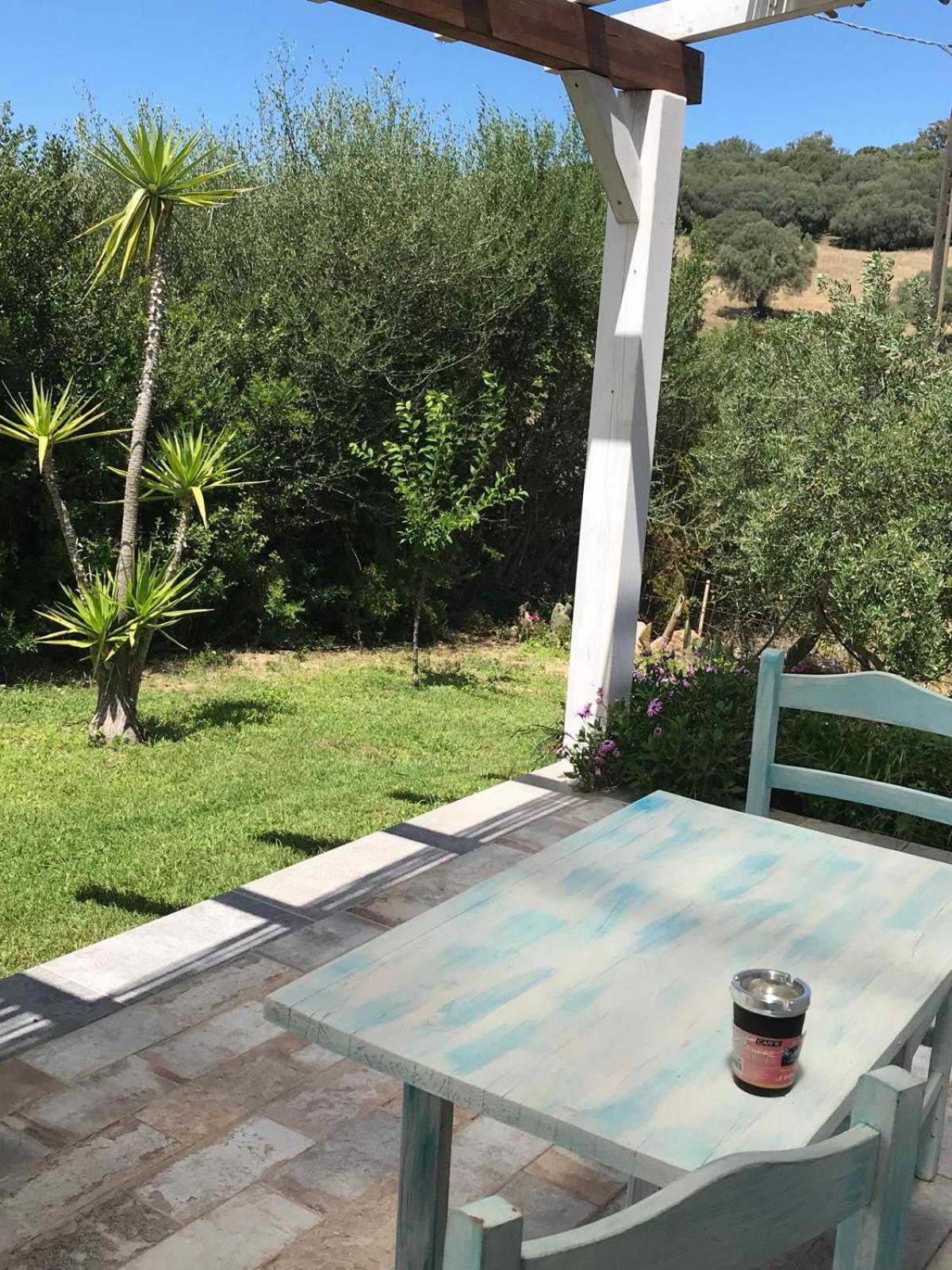 La Fragola In Campagna 6 K M Da San Pantaleo酒店 外观 照片